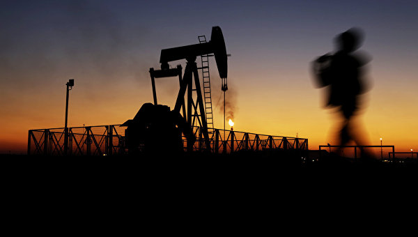 Добыча нефти в России к 2035 году снизится в два раза